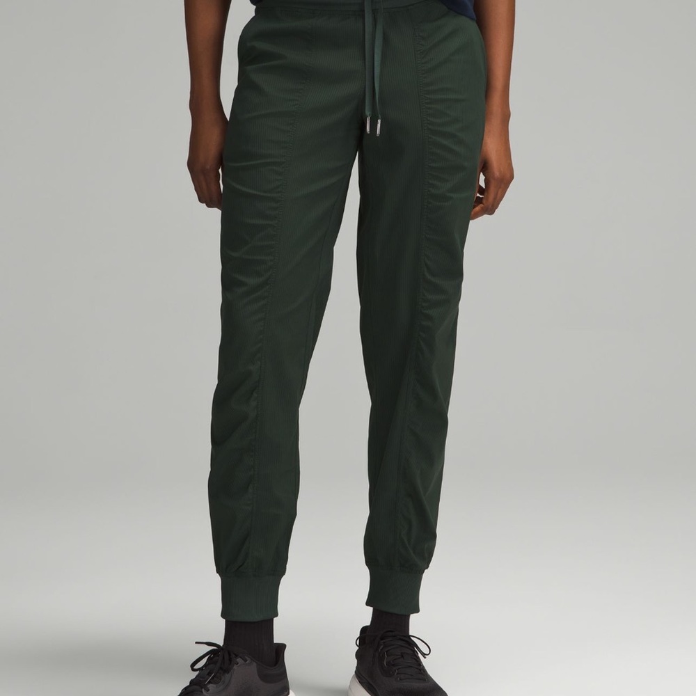 LULULEMON Women’s Dance Studio Jogger Pants Legacy Green